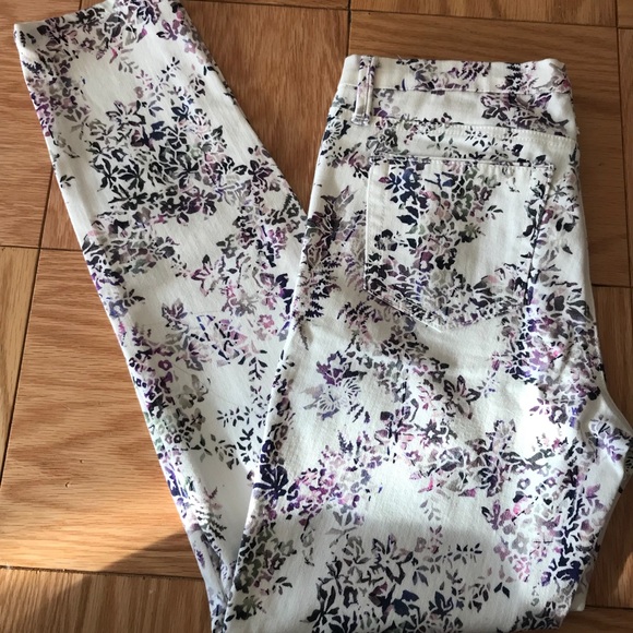 Marchesa Voyage floral print skinny jeans. - Picture 5 of 6